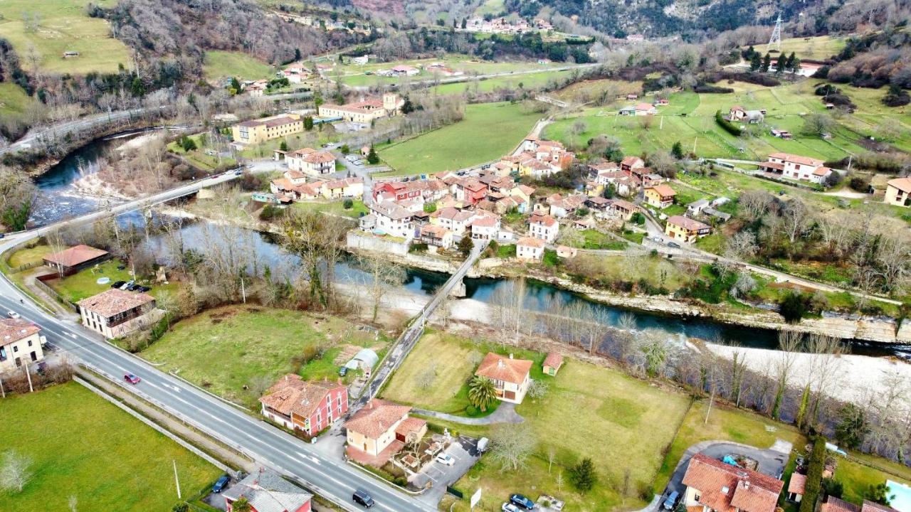El Puentin Del Sella Con Wifi Y Parking Gratuito Apartment Cangas de Onis Luaran gambar