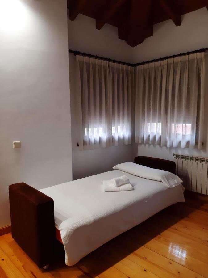 El Puentin Del Sella Con Wifi Y Parking Gratuito Apartment Cangas de Onis Luaran gambar
