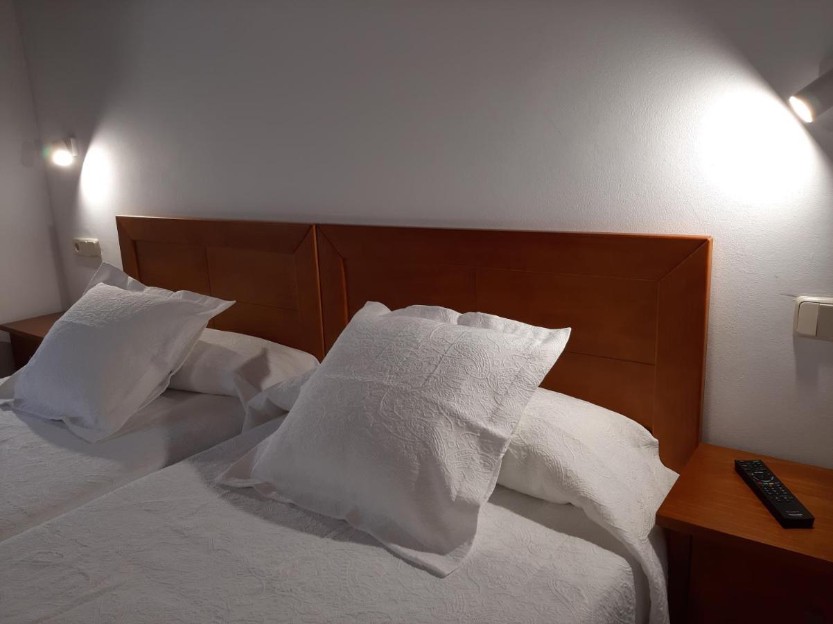 El Puentin Del Sella Con Wifi Y Parking Gratuito Apartment Cangas de Onis Luaran gambar