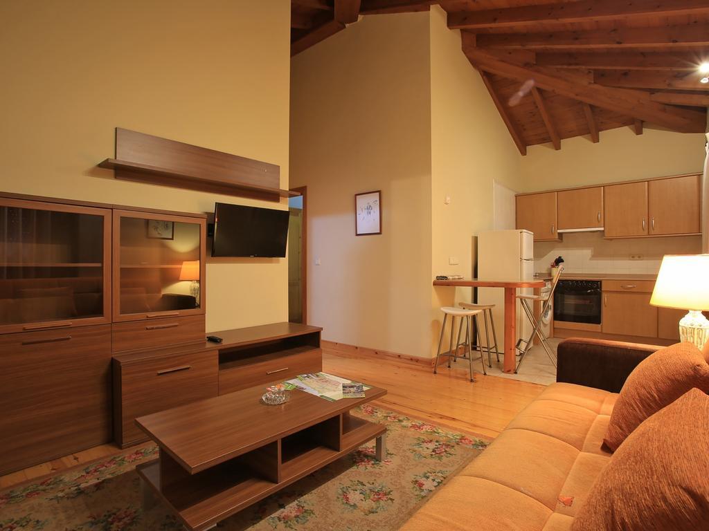 El Puentin Del Sella Con Wifi Y Parking Gratuito Apartment Cangas de Onis Bilik gambar